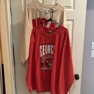 Georgia Bulldogs Red Ladies Sweatshirt. XL. 2 shirts